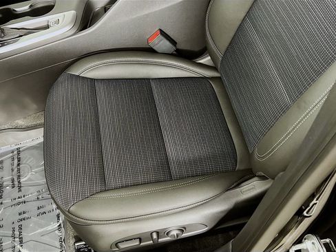 New 2025 Buick Envista Preferred w/ Convenience I Package image 16