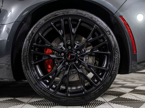 Used 2019 Chevrolet Corvette Z06 RWD image 37