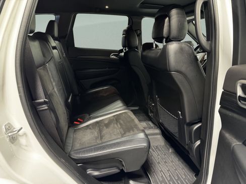 Used 2021 Jeep Grand Cherokee Laredo X image 15