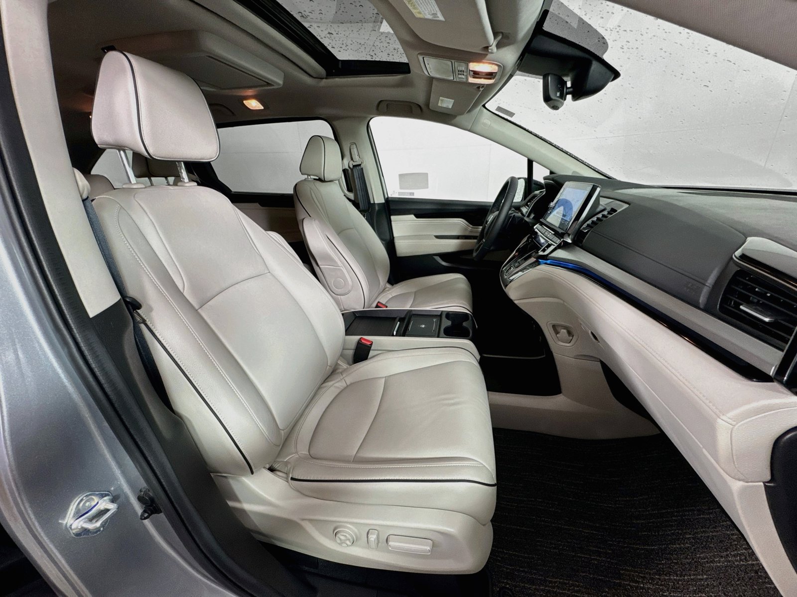 Used 2026 Honda Odyssey Touring image 33