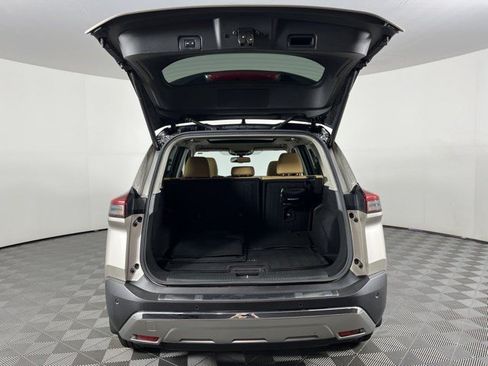 Used 2021 Nissan Rogue Platinum FWD image 44