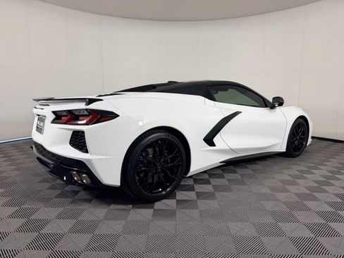 Used 2025 Chevrolet Corvette Stingray Preferred Conv w/ 2LT RWD image 8