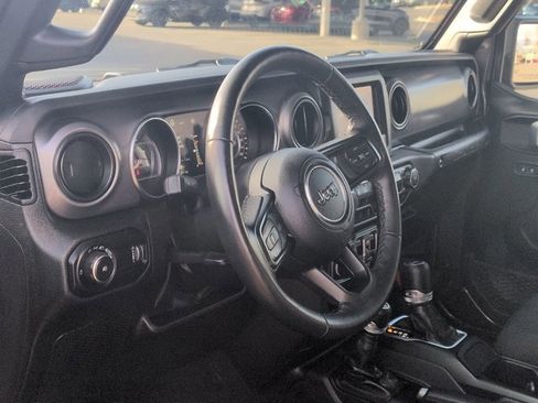 Used 2023 Jeep Wrangler Sport S image 10