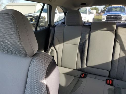 Used 2023 Subaru Outback Premium image 14