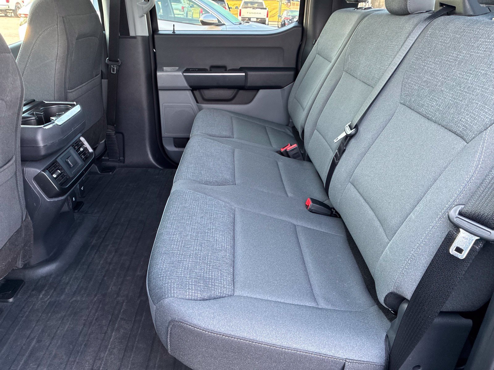 Used 2025 Ford F150 XL w/ Equipment Group 104A Hybrid AWD/4WD image 16