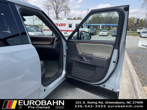 Used 2023 Rivian R1T Adventure image 22