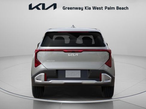 New 2027 Kia Seltos S FWD image 6