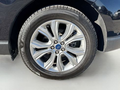 Used 2020 Ford Edge Titanium w/ Equipment Group 301A image 35