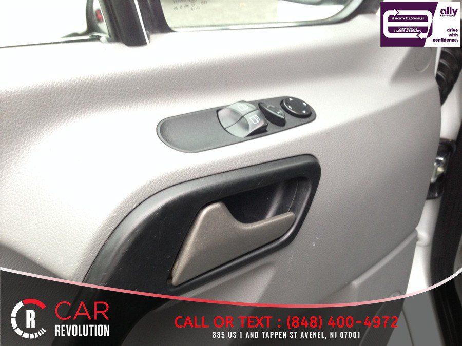 Used 2018 Mercedes-Benz Sprinter 2500 image 28