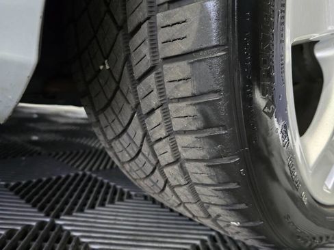 Used 2009 Mercedes-Benz C 300 4MATIC Sedan image 39