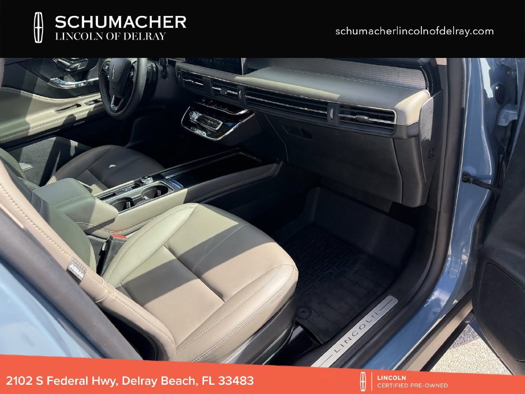 Certified 2025 Lincoln Corsair FWD image 15