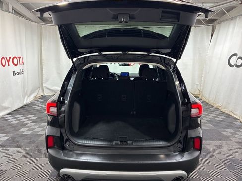Used 2025 Ford Escape Active AWD/4WD image 12