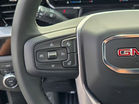 New 2025 GMC Sierra 1500 SLE AWD/4WD image 39