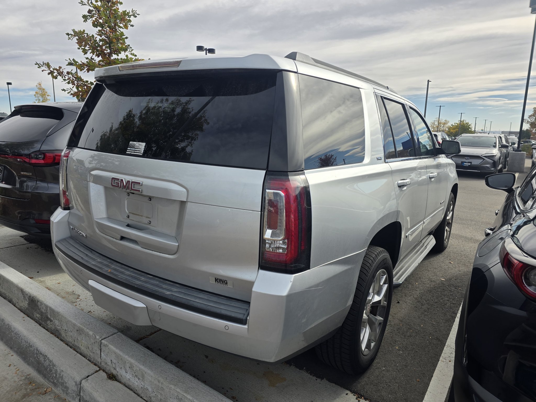 Used 2015 GMC Yukon SLT w/ Open Road Package AWD/4WD image 5