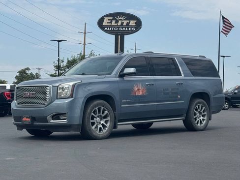 Used 2016 GMC Yukon XL Denali AWD/4WD image 1