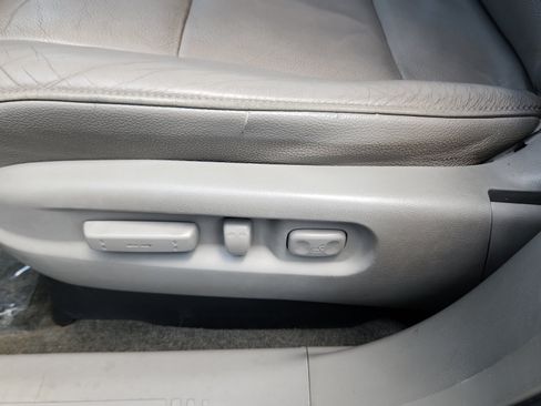 Used 2013 Honda Pilot Touring image 14