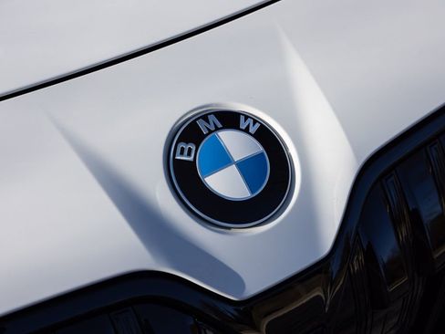 Used 2023 BMW 760i xDrive 760i xDrive image 17