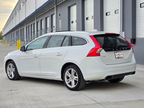 Used 2015 Volvo V60 T5 Premier image 6