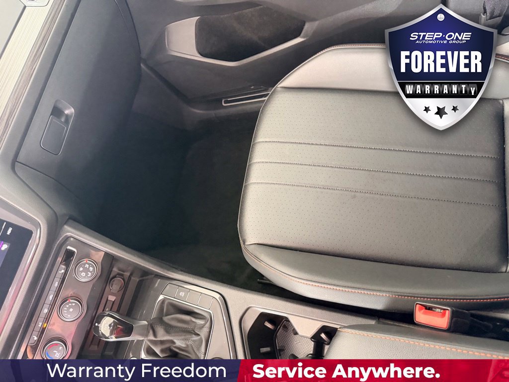 Used 2024 Volkswagen Tiguan SE AWD/4WD image 23