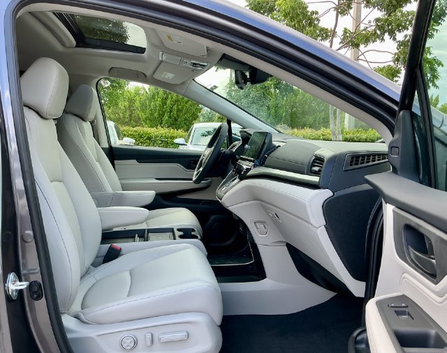 New 2027 Honda Odyssey EX-L image 14