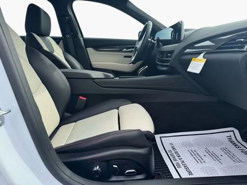 Used 2026 Cadillac CT5 Sport image 13