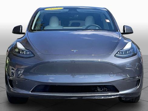 Used 2022 Tesla Model Y Performance AWD/4WD image 3