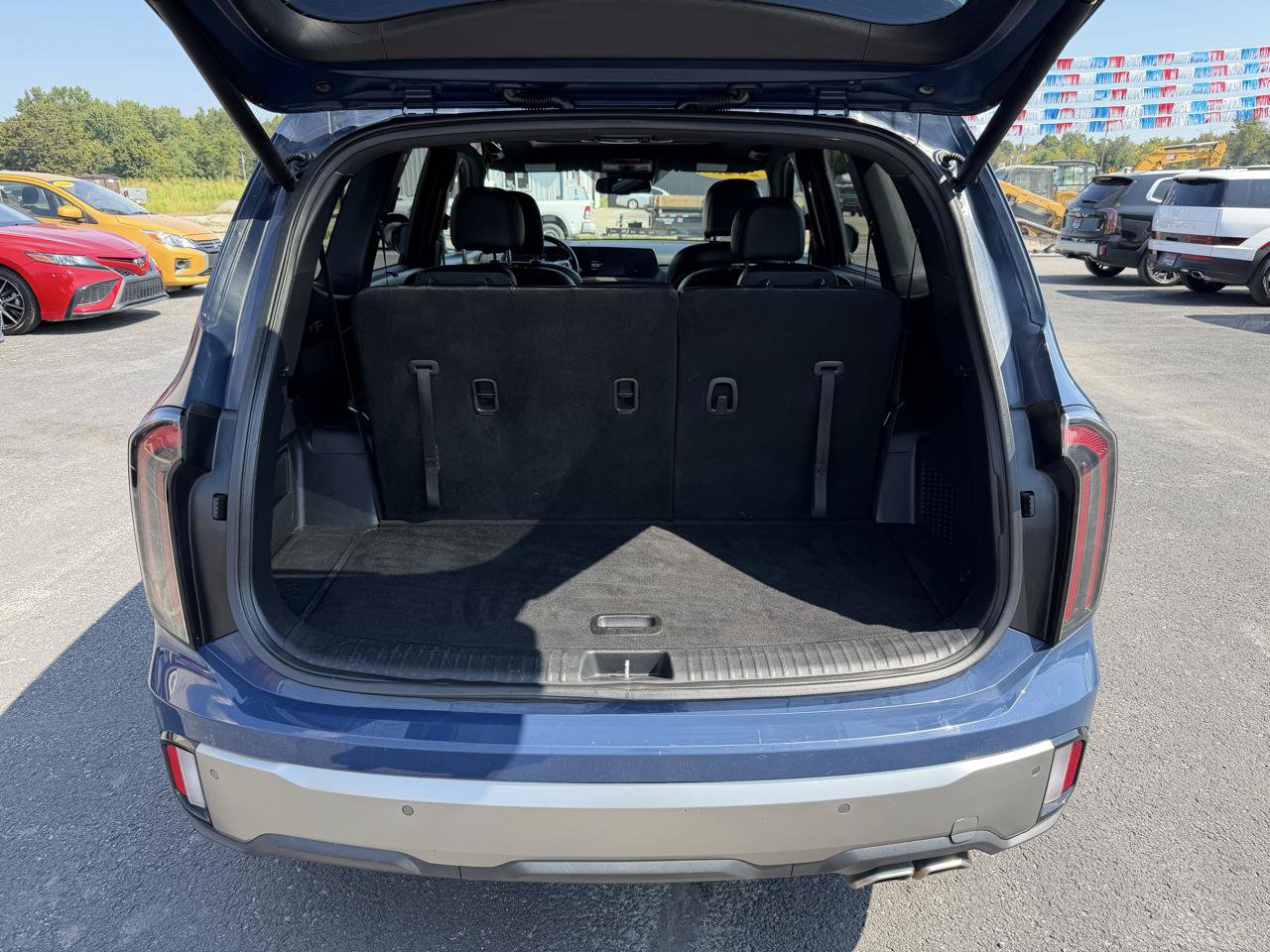 Used 2023 Kia Telluride EX X-Line AWD/4WD image 6