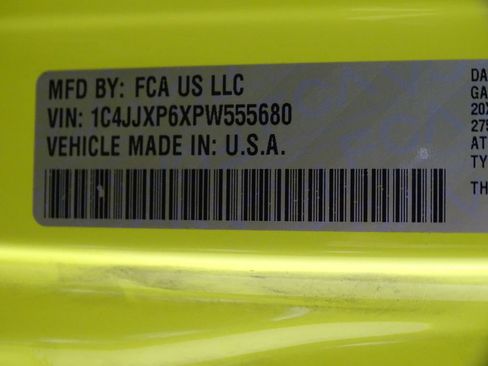 Used 2023 Jeep Wrangler Unlimited Sahara w/ Cold Weather Group image 20