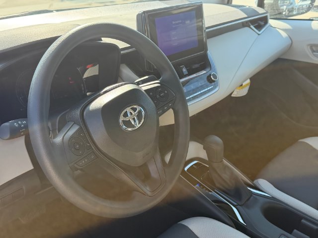 New 2027 Toyota Corolla LE FWD image 11