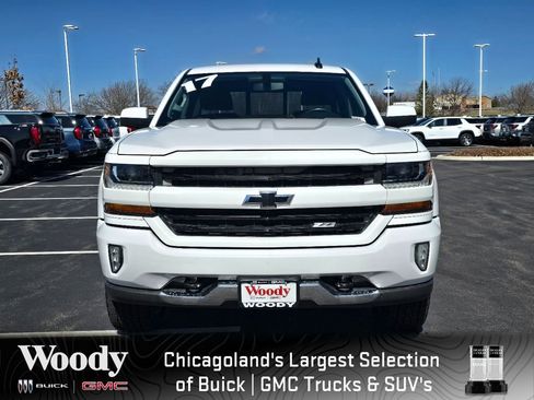 Used 2017 Chevrolet Silverado 1500 LT w/ All Star Edition image 3