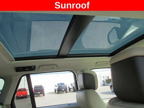 Used 2021 Land Rover Range Rover Westminster Edition AWD/4WD image 16