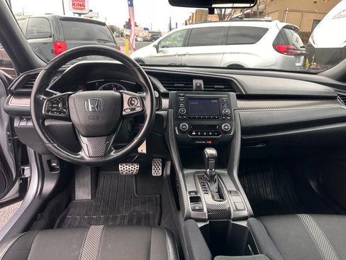 Used 2019 Honda Civic Sport image 9