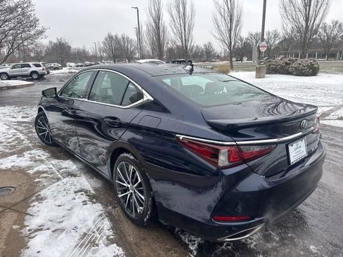 Used 2023 Lexus ES 350 w/ Premium Package image 6