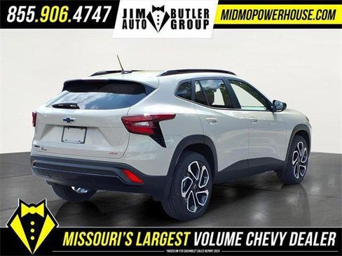 New 2026 Chevrolet Trax RS image 19