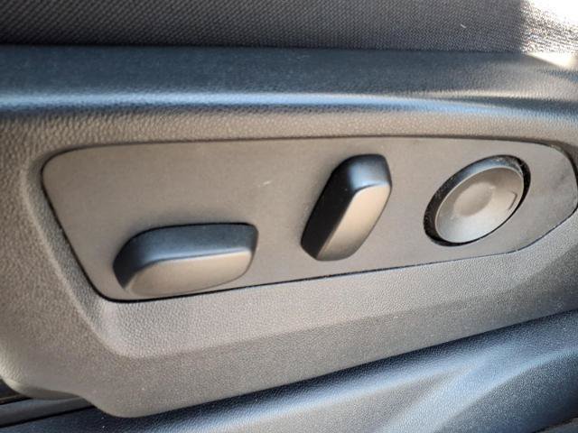 Used 2024 Chevrolet Silverado 1500 LT AWD/4WD image 14
