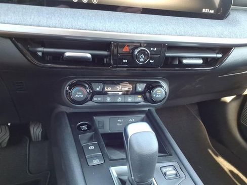 New 2026 Nissan Kicks SV AWD/4WD image 12