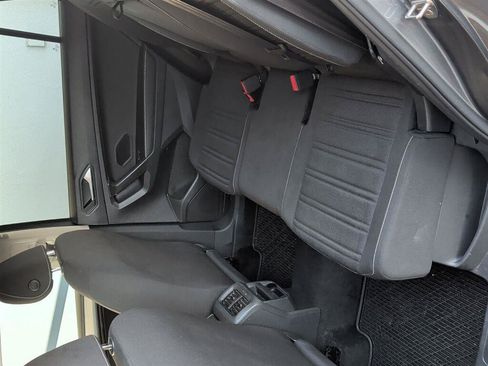 Used 2022 Volkswagen Tiguan S AWD/4WD image 3