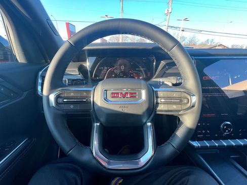New 2026 GMC Acadia Elevation w/ Black Edition FWD image 18