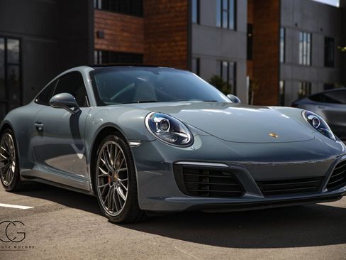 Used 2017 Porsche 911 Carrera 4S AWD/4WD image 20