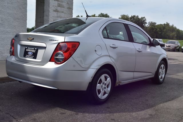 Used 2014 Chevrolet Sonic LS FWD image 13