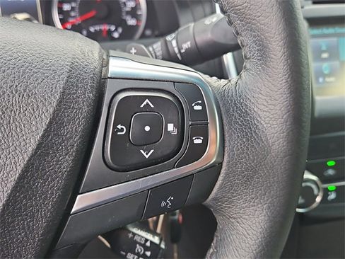 Used 2015 Toyota Camry SE image 21