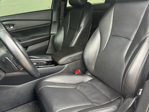 Used 2023 Honda Accord Sport image 12