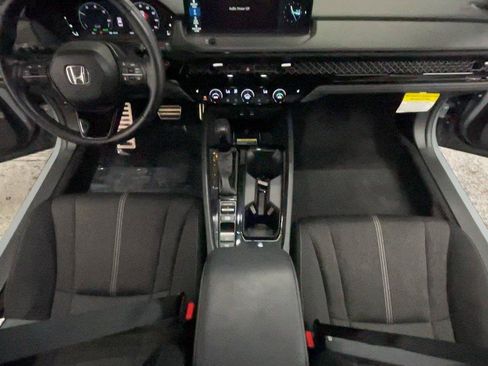 Used 2025 Honda Accord Sport image 26