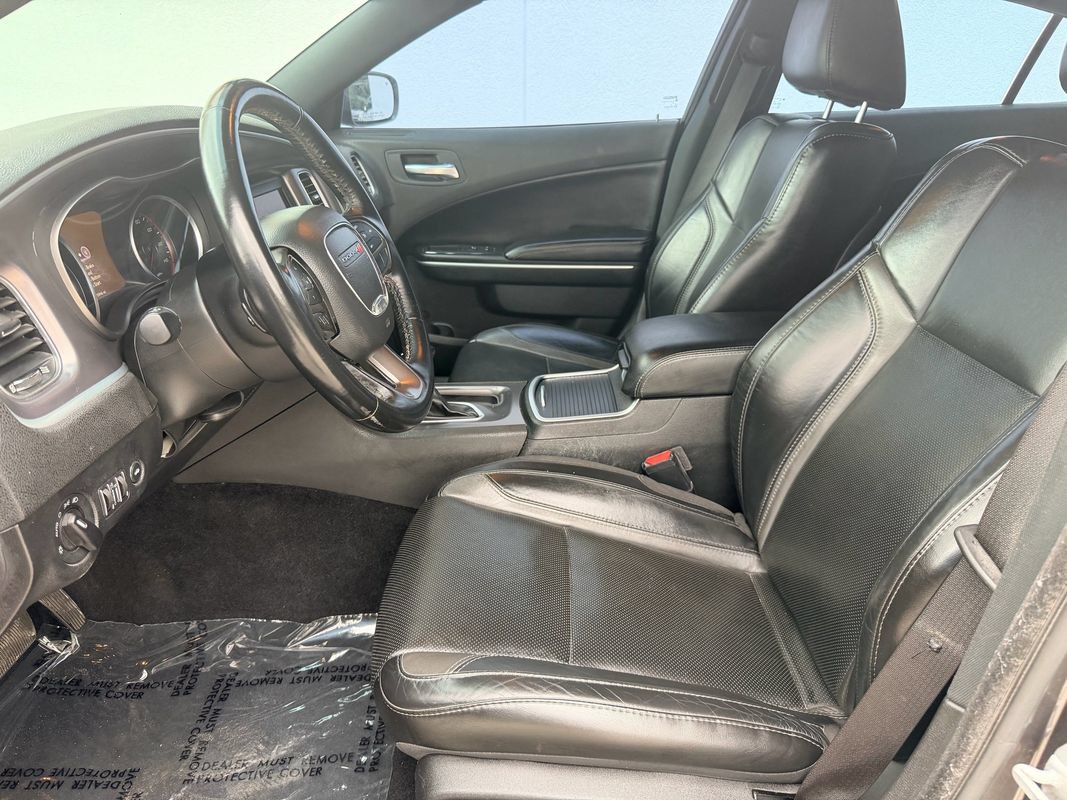 Used 2021 Dodge Charger SXT w/ Leather Interior Group RWD image 12