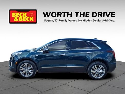 Used 2024 Cadillac XT5 Premium Luxury w/ Technology Package FWD image 8