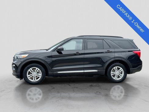 Used 2023 Ford Explorer XLT w/ Equipment Group 202A AWD/4WD image 3
