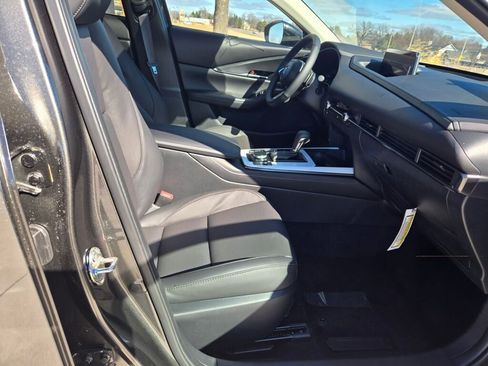 New 2026 MAZDA CX-30 2.5 Turbo w/ Premium Plus Pkg image 4