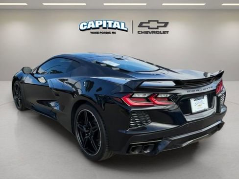 Used 2023 Chevrolet Corvette Stingray w/ Z51 Performance Package image 3