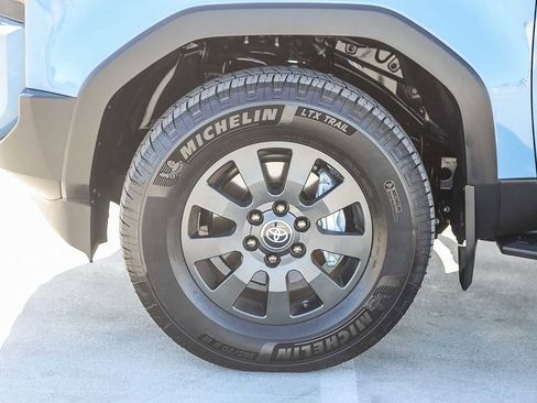 Used 2026 Toyota Land Cruiser w/ Premium Package AWD/4WD image 10