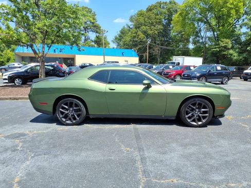Used 2019 Dodge Challenger SXT w/ Blacktop Package RWD image 2